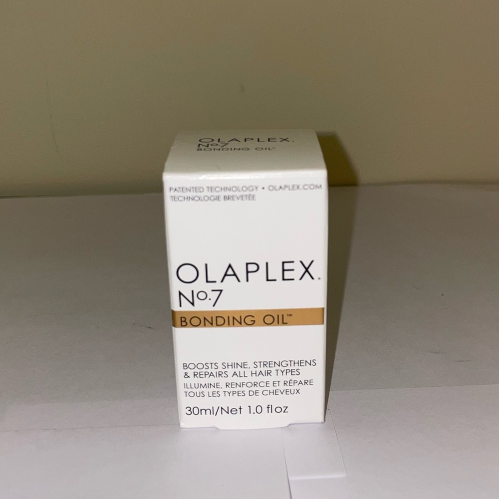 NEW Olaplex No 7 Bonding Oil